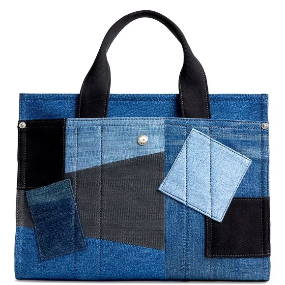 ✨NWT✨COACH DENIM MED/LARGE PATCHWORK CARGO TOTE🔥G😍RGEOUS‼️SOLD OUT ONLINE🤌🏽 - Picture 3 of 6
